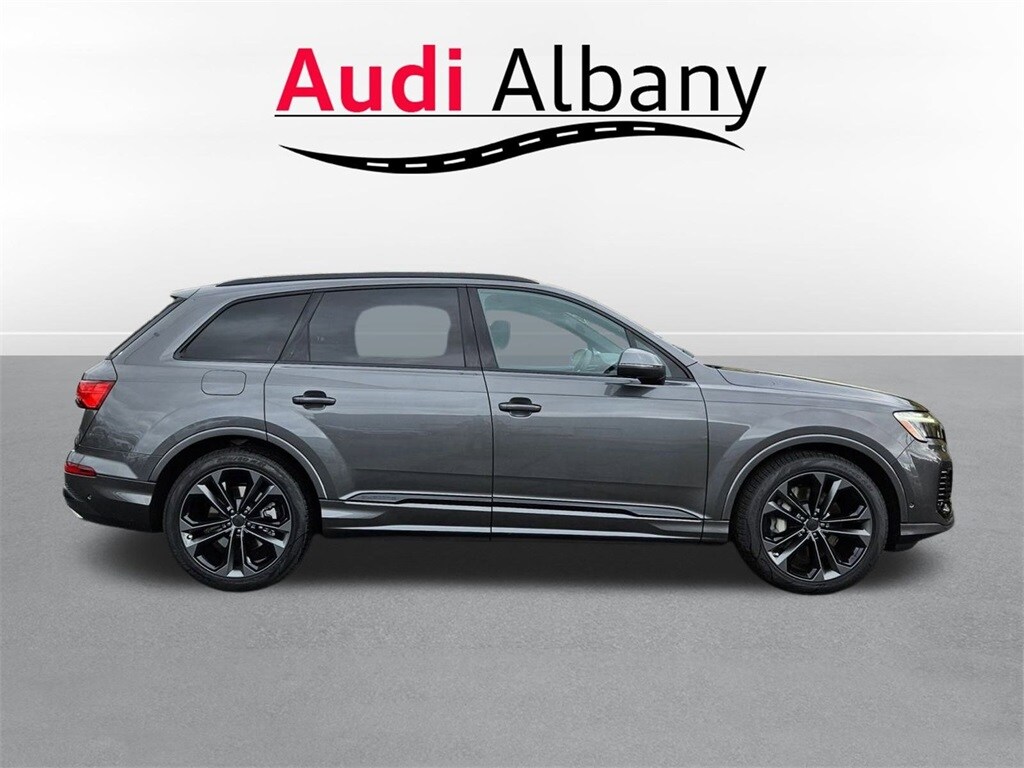 New 2026 Audi Q7 55 Premium Plus SUV