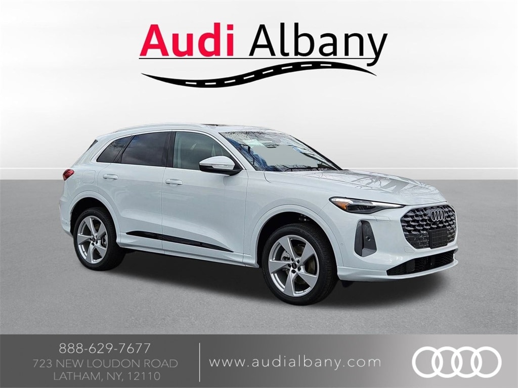 2025 Audi New Q5 Premium Plus's photo