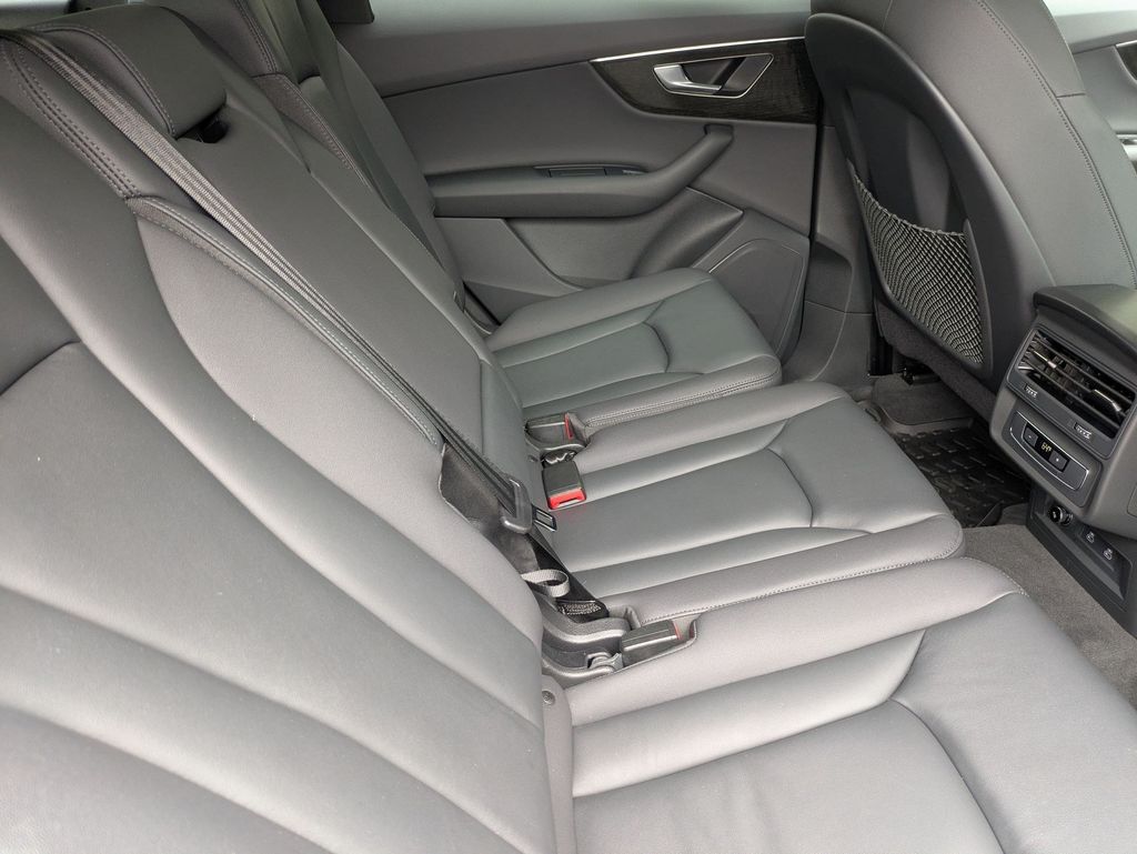 2023 Audi Q7 Premium - Photo 22