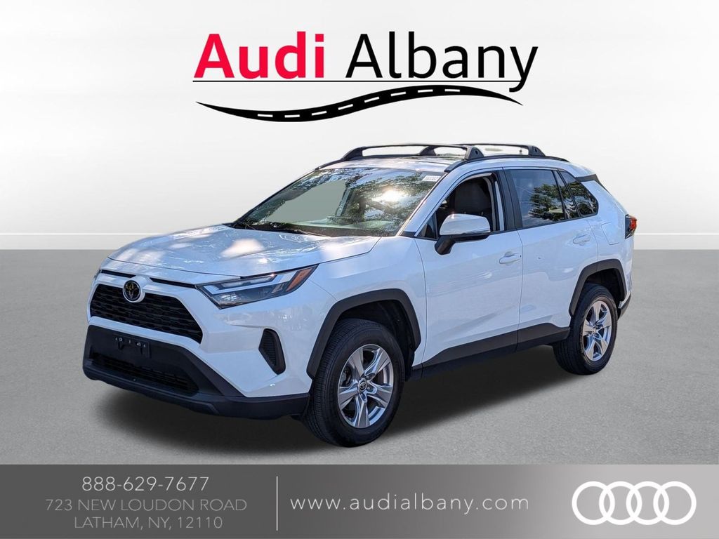 2022 Toyota RAV4 SUV 