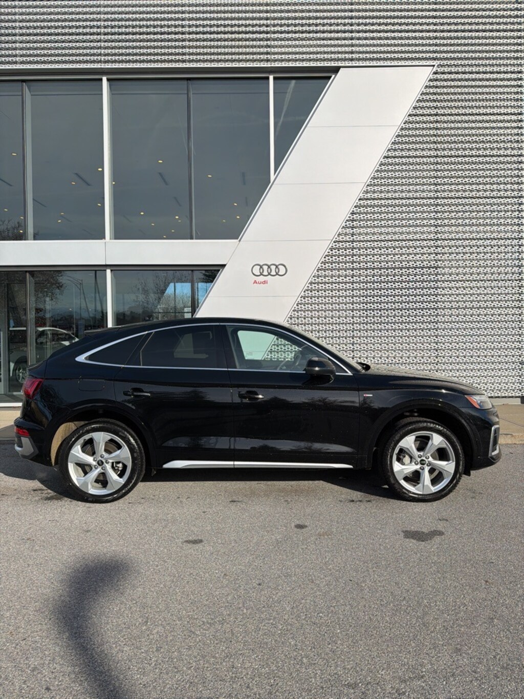 Used 2024 Audi Q5 Sportback 45 S Line Premium Plus SUV