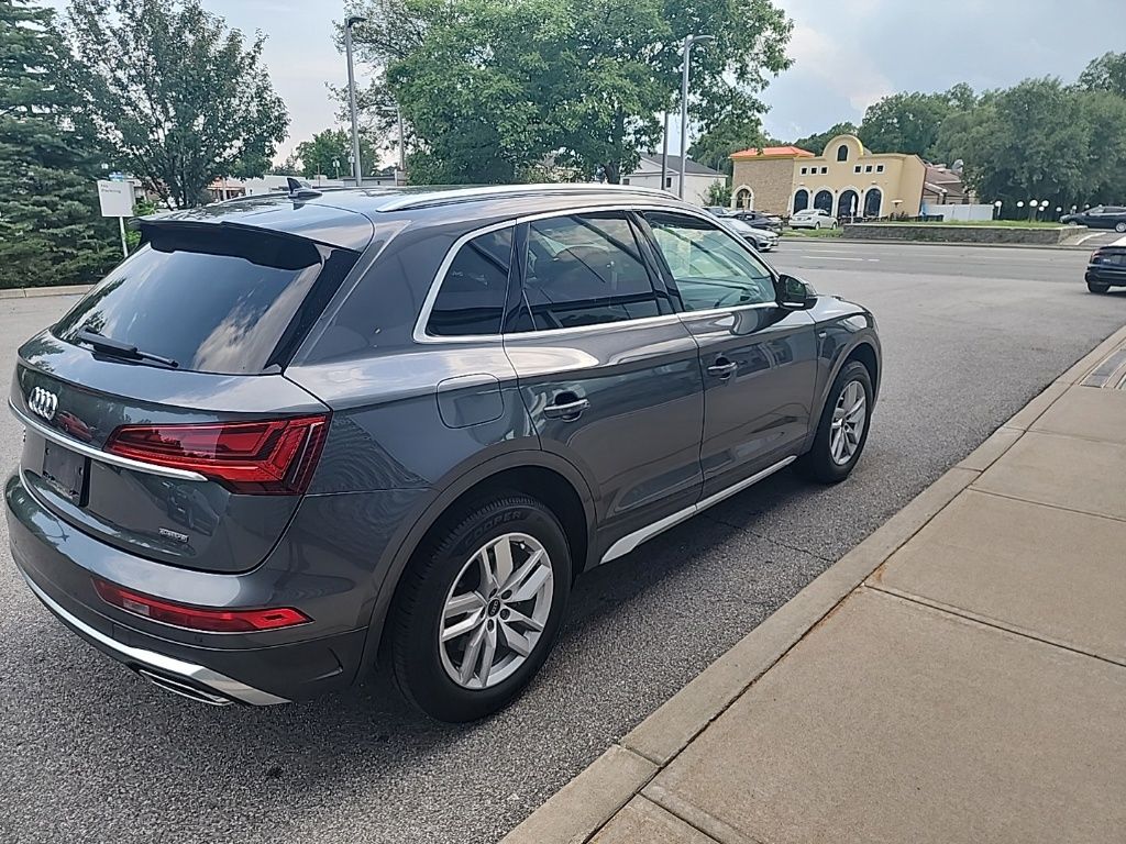 2023 Audi Q5 Premium - Photo 11