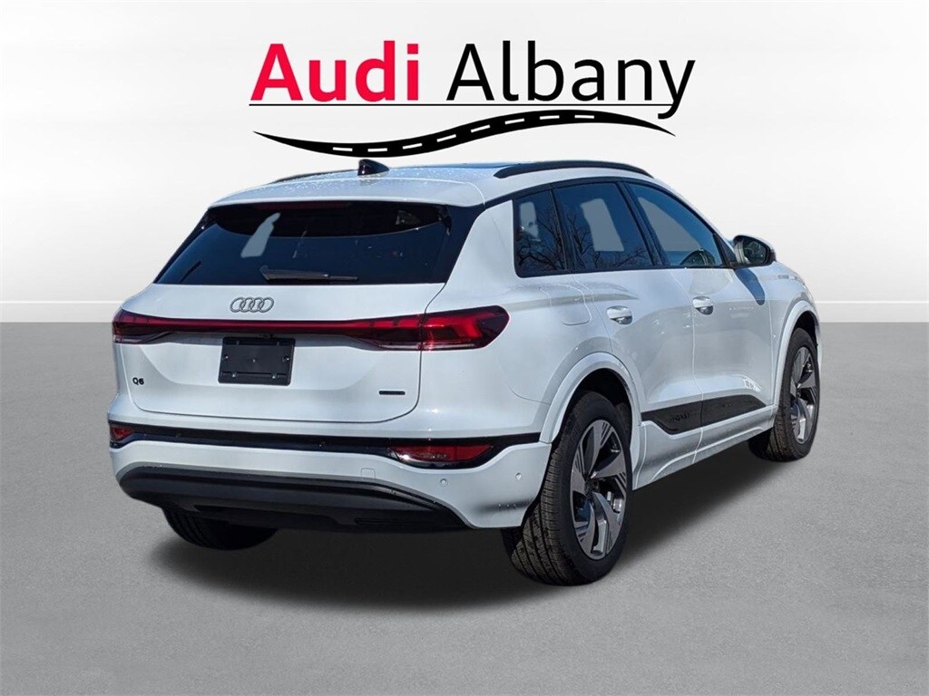 2025 Audi Q6 E-tron Premium Plus photo 4