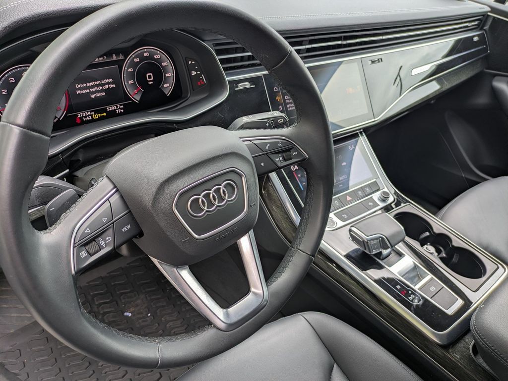 2023 Audi Q7 Premium - Photo 9