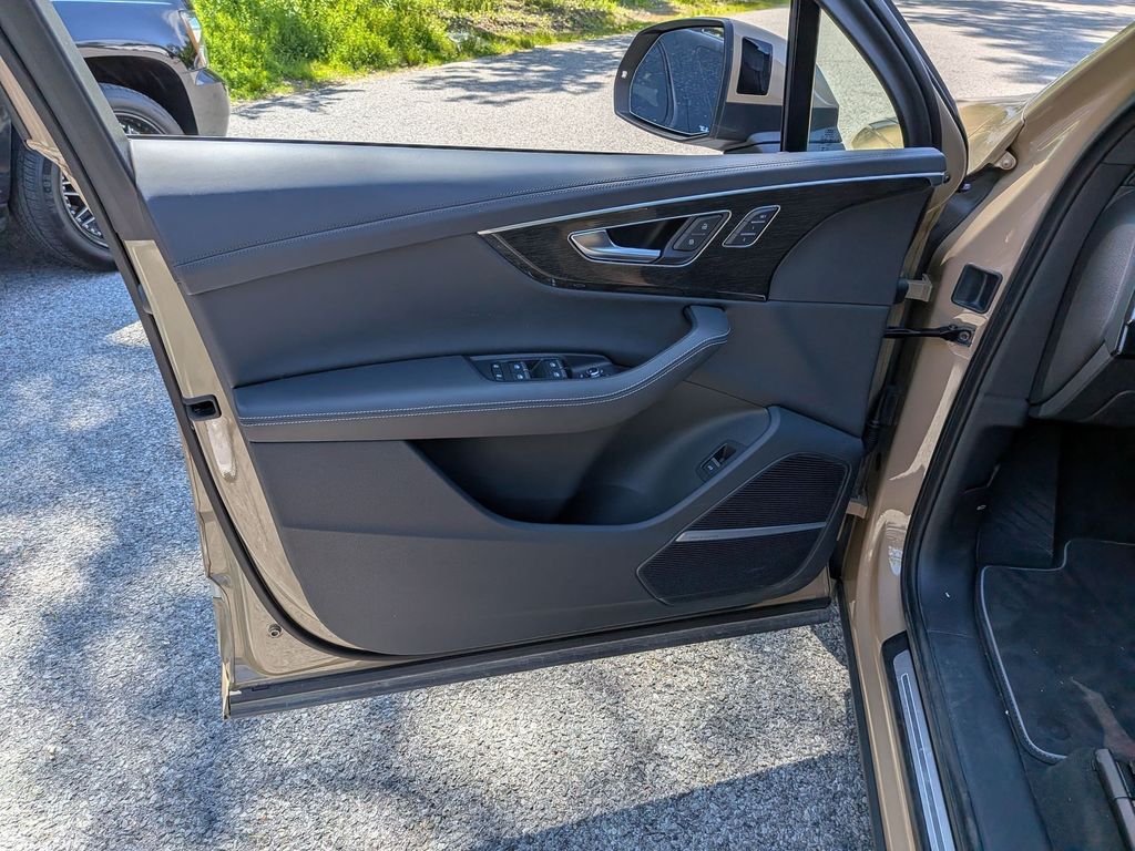 2025 Audi Q7 Prestige - Photo 7