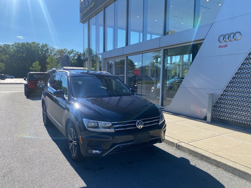 Used 2018 Volkswagen Tiguan SEL with VIN 3VV2B7AX1JM007904 for sale in Latham, NY