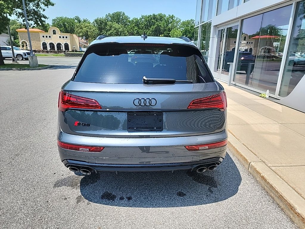 2024 Audi SQ5 Premium Plus - Photo 11