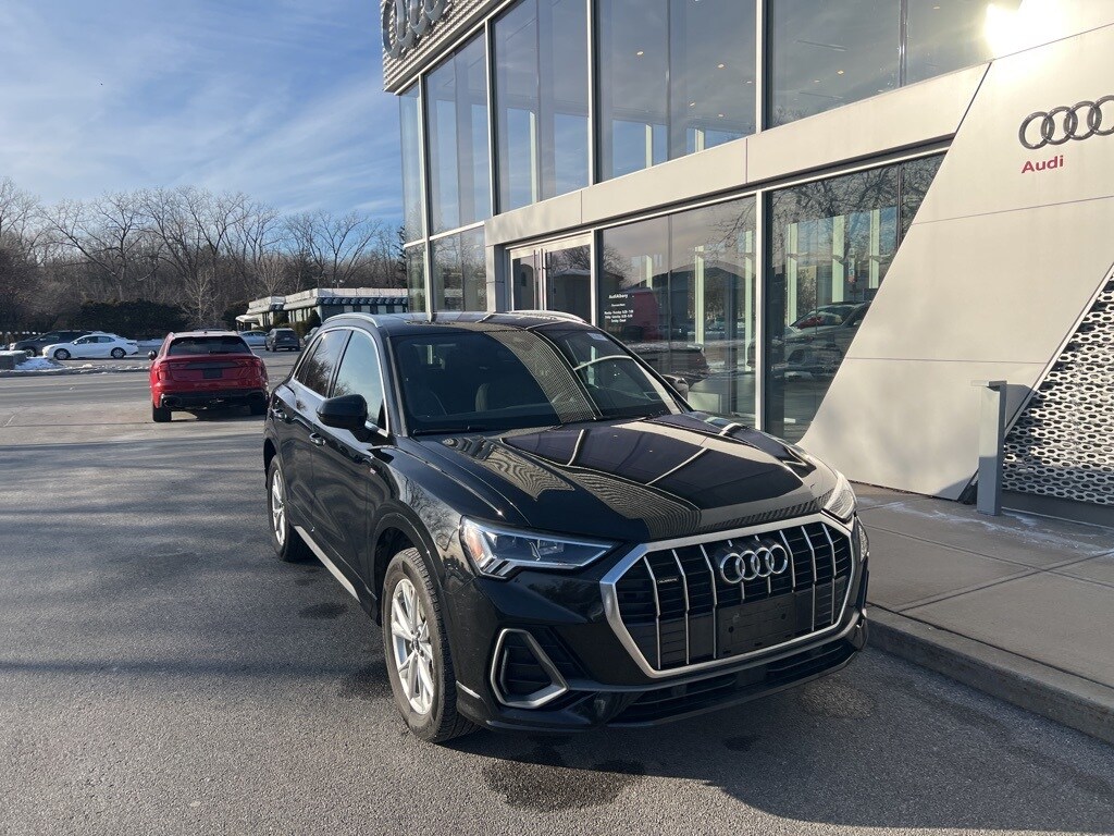 Certified 2023 Audi Q3 Premium SUV
