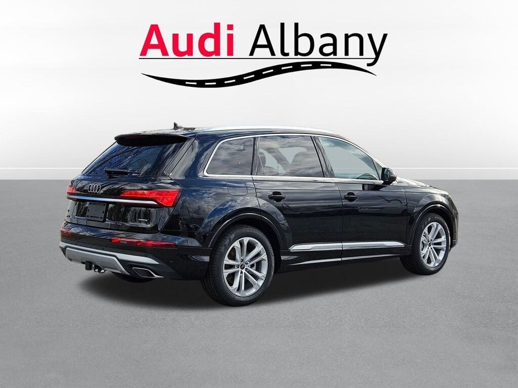 New 2026 Audi Q7 55 Premium Plus SUV