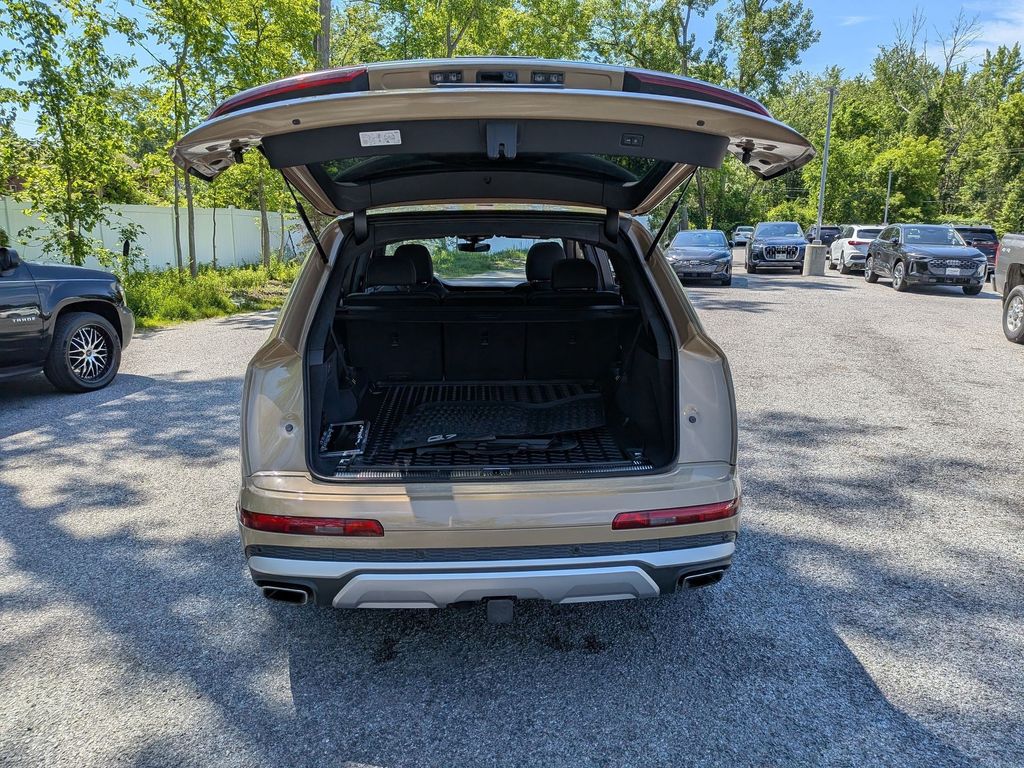 2025 Audi Q7 Prestige - Photo 20