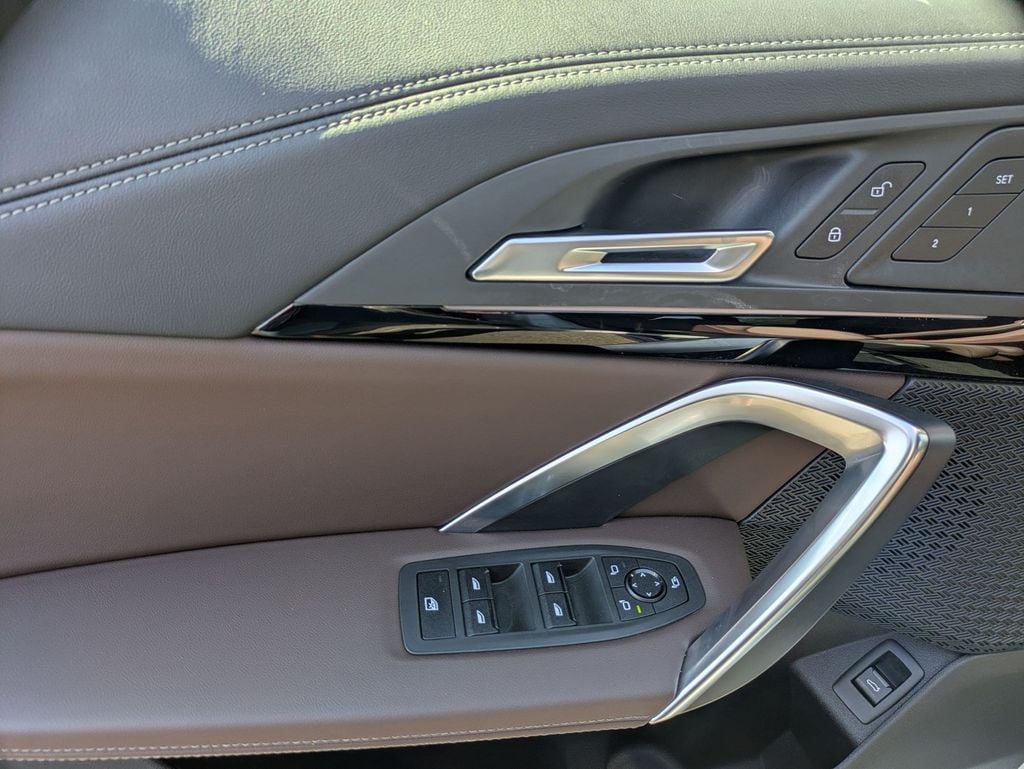 2025 BMW X1 28i - Photo 7