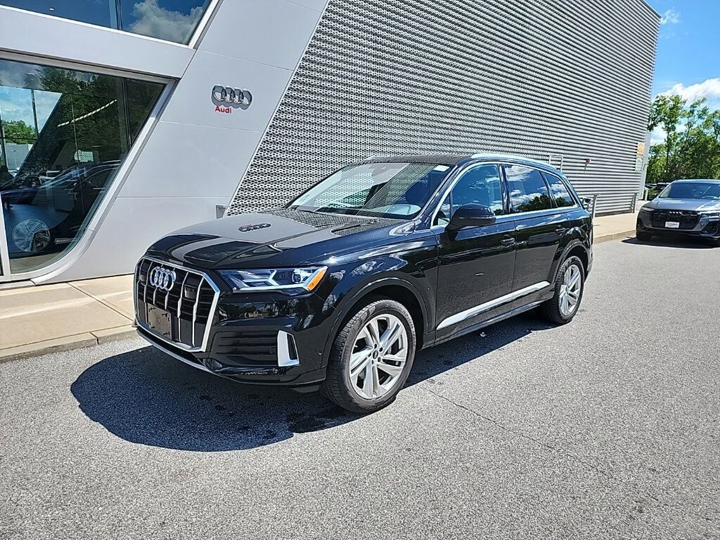 Used 2023 Audi Q7 45 Premium SUV