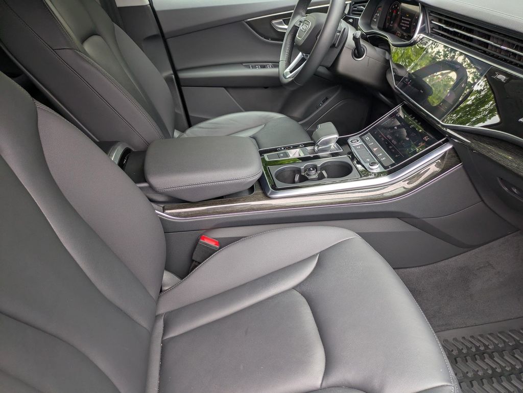 2023 Audi Q7 Premium - Photo 23