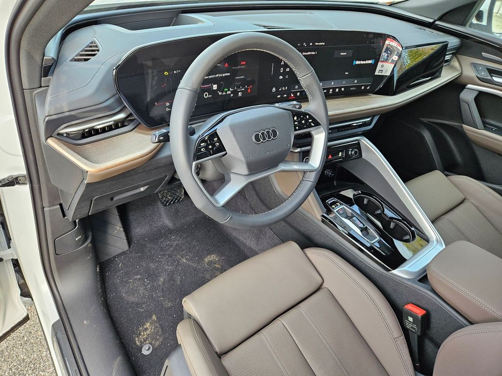 2025 Audi Q5 Premium Plus - Photo 9