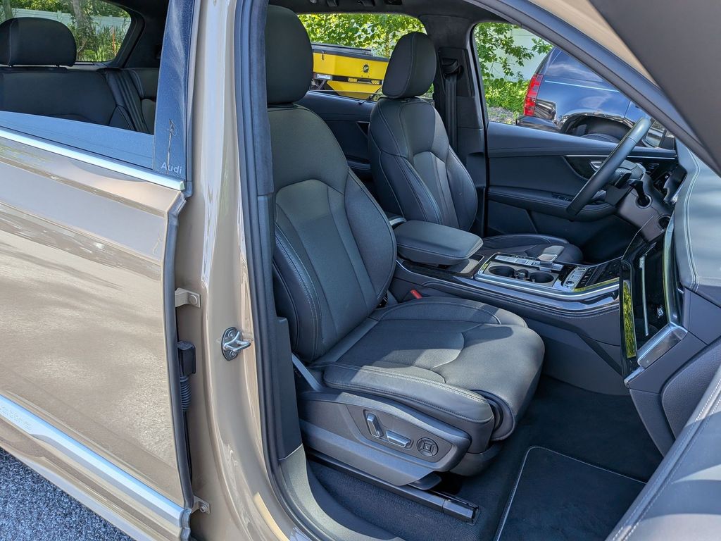 2025 Audi Q7 Prestige - Photo 23