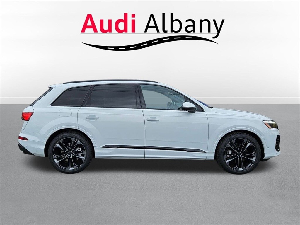 New 2026 Audi Q7 55 Premium Plus SUV