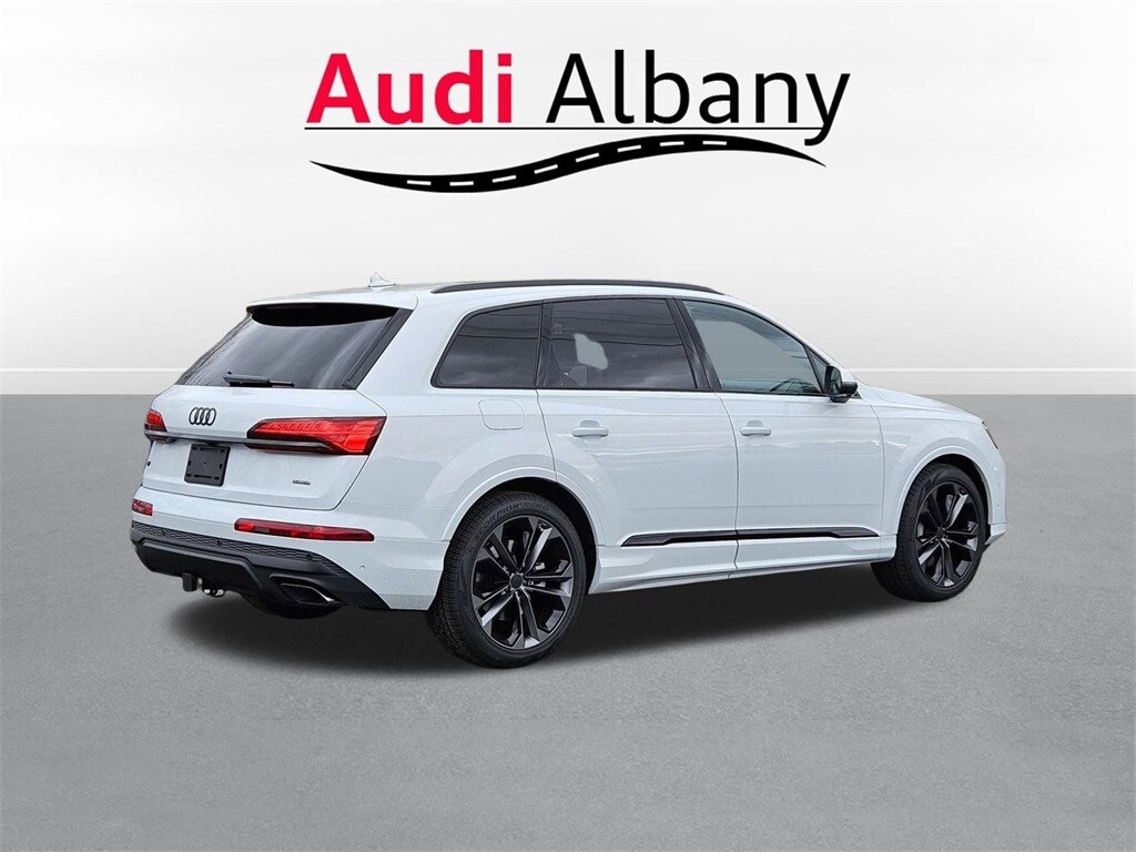 New 2026 Audi Q7 55 Premium Plus SUV