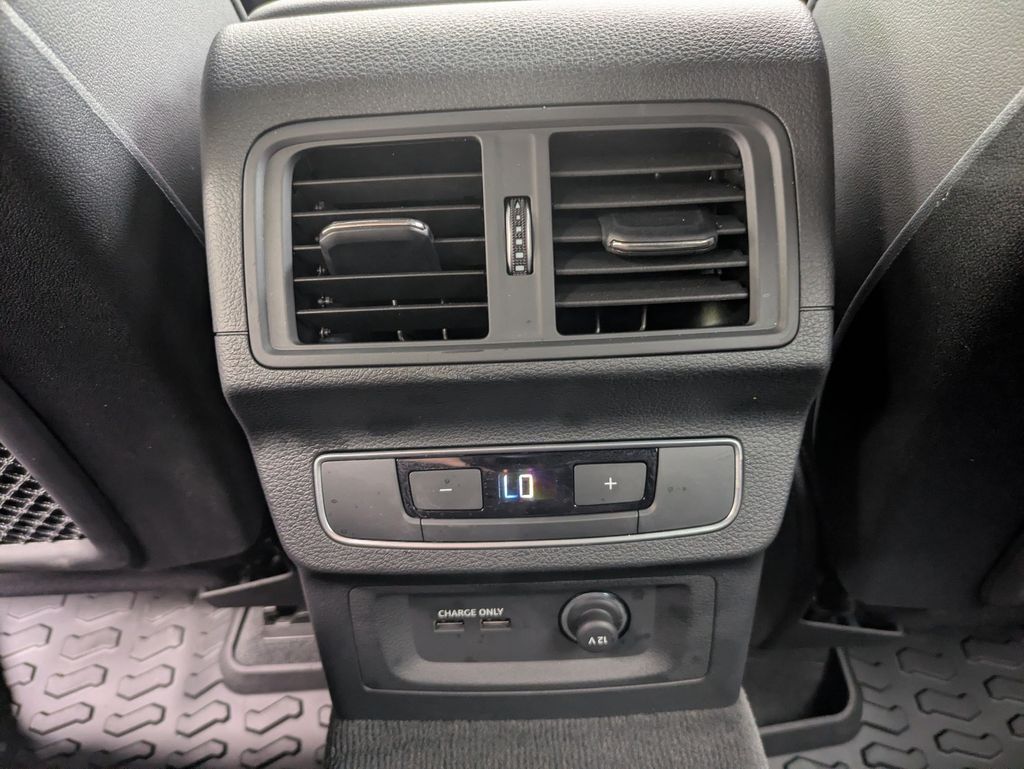 2025 Audi Q5 Premium - Photo 19