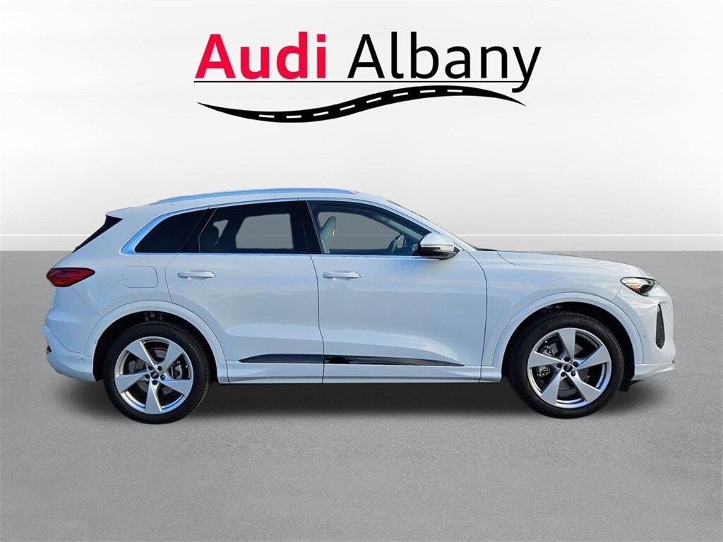 Used 2025 Audi All-new Q5 2.0T Prestige SUV
