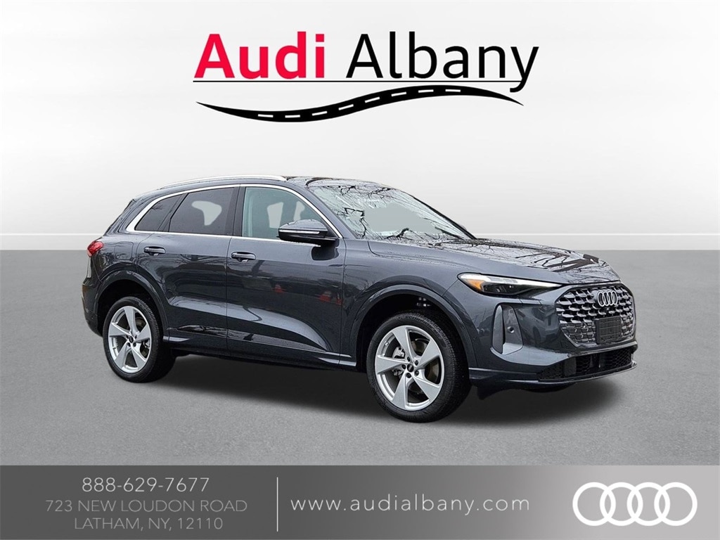 2025 Audi New Q5 Premium Plus's photo