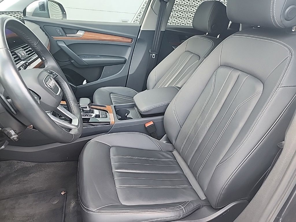 2023 Audi Q5 Premium - Photo 5