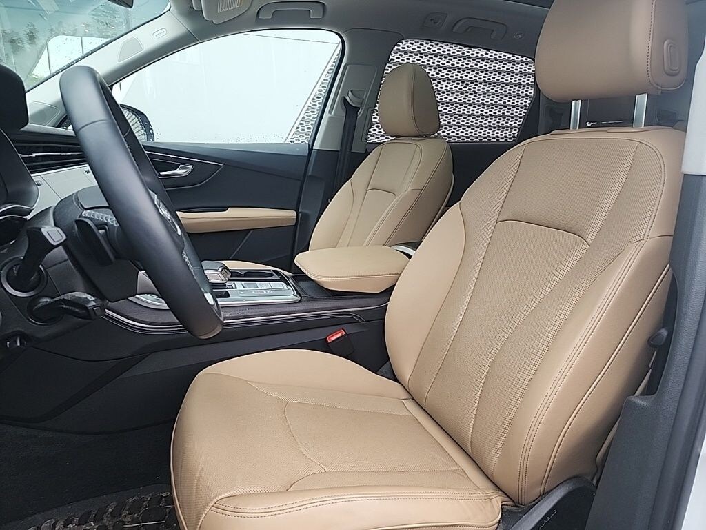 Certified 2025 Audi Q7 55 Premium Plus SUV