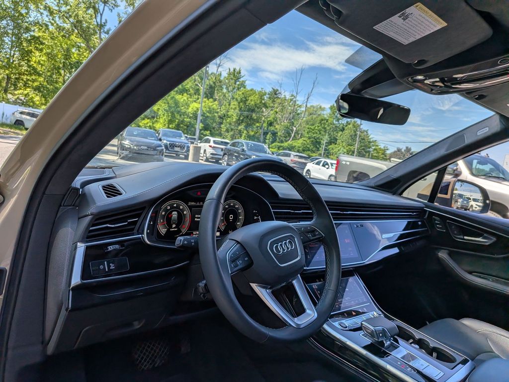 2025 Audi Q7 Prestige - Photo 9