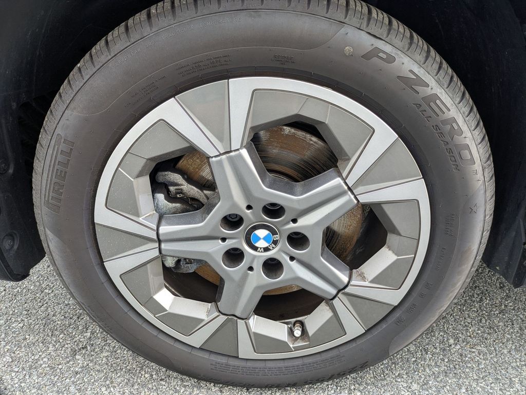 2025 BMW X1 28i - Photo 25