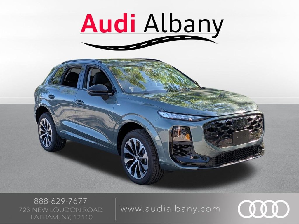 2026 Audi Q3 S line quattro's photo