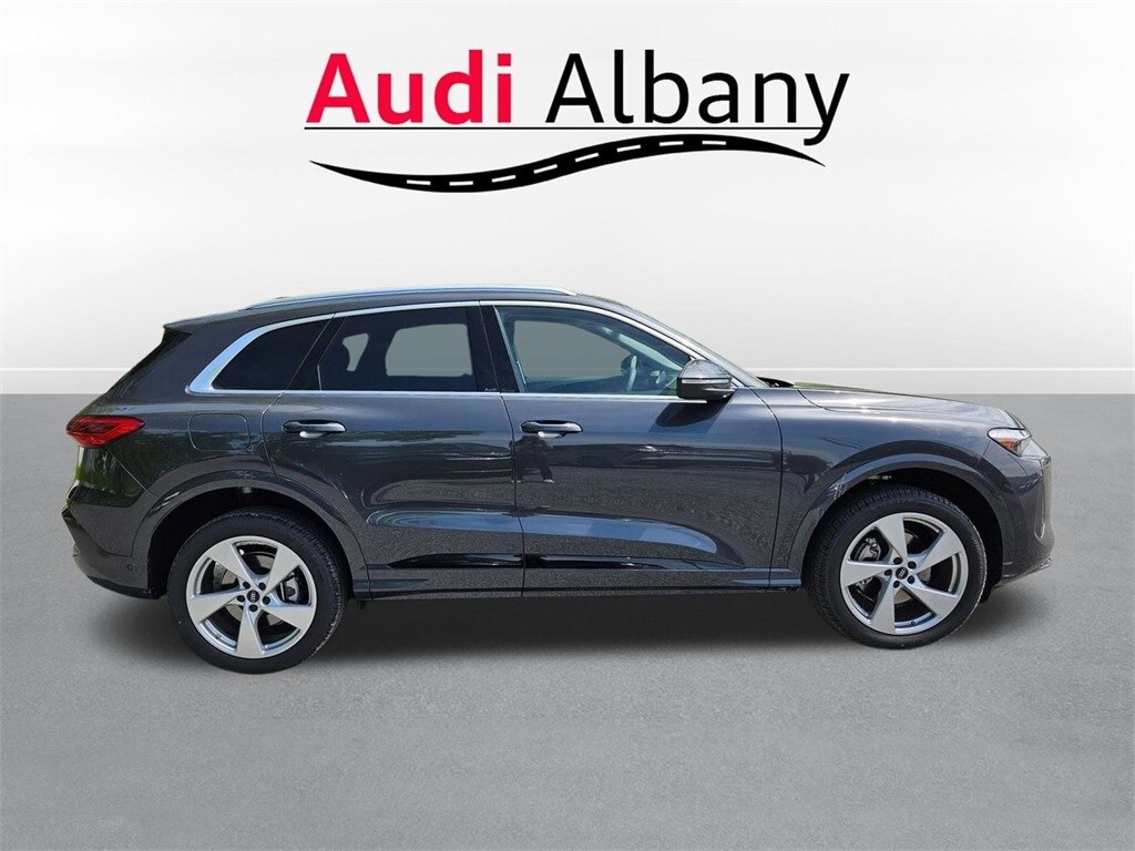 2025 Audi Q5 2.0T Premium photo 3