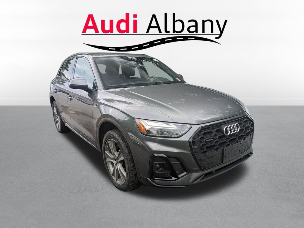 2025 Audi Q5 Premium - Photo 6