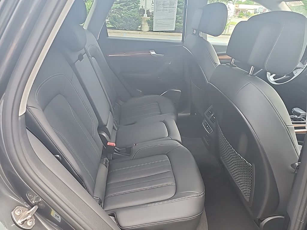 2023 Audi Q5 Premium - Photo 10