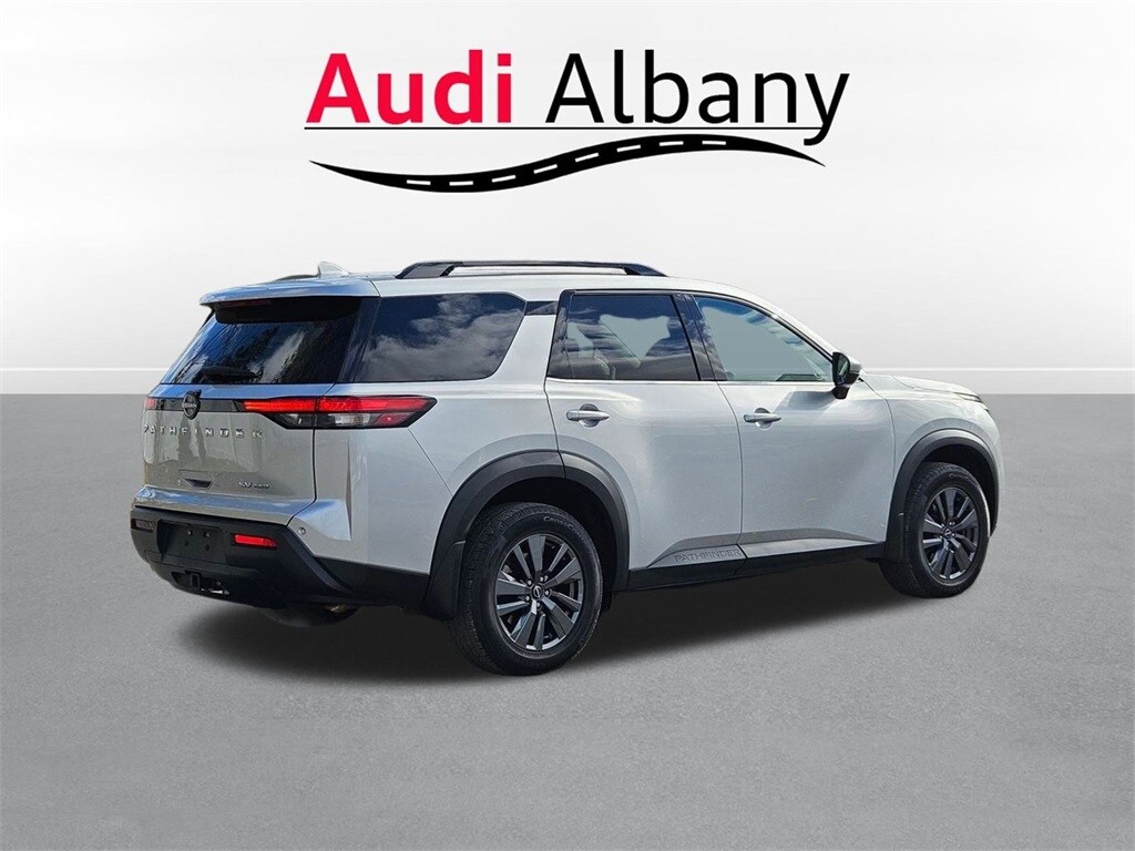 Used 2022 Nissan Pathfinder SV SUV