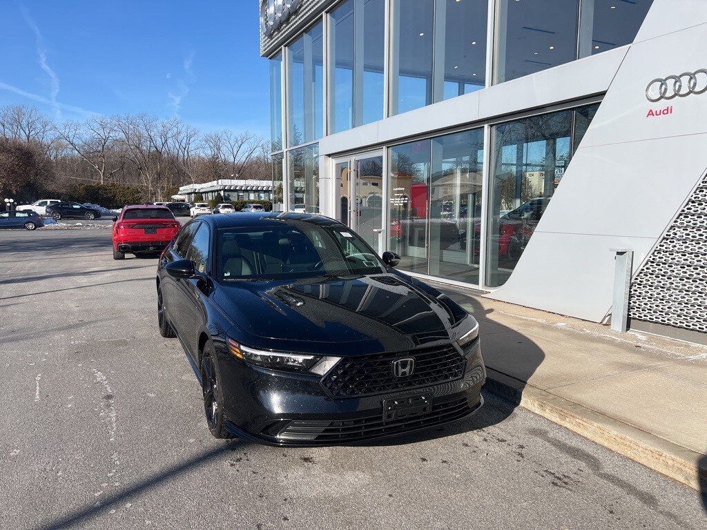 Used 2023 Honda Accord Hybrid Sport-L Sedan