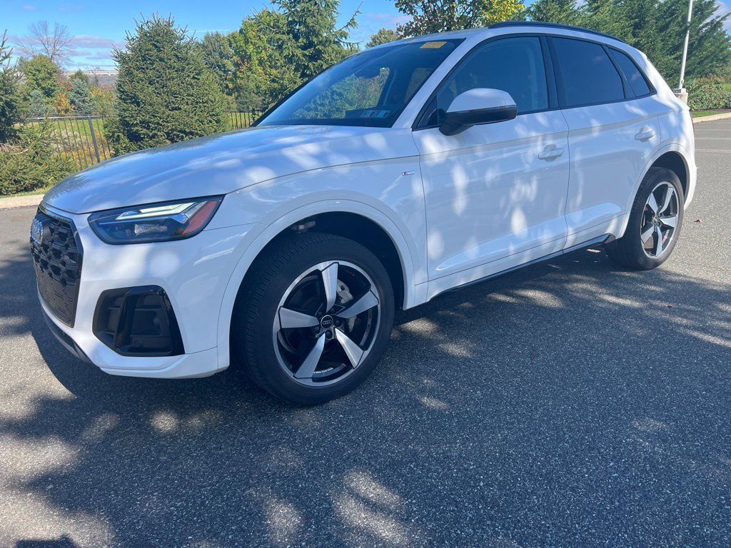 2023 Audi Q5 Premium Plus