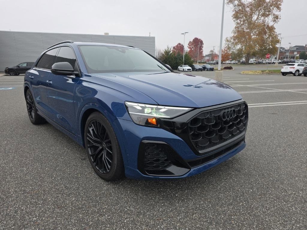 2024 Audi SQ8 Premium Plus photo 3