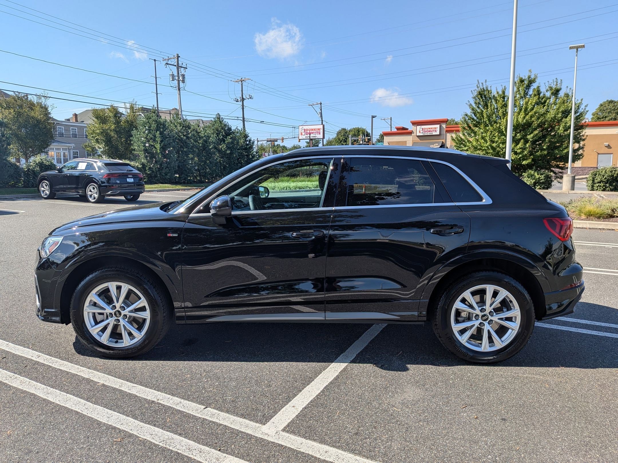 2025 Audi Q3 S line Premium Plus photo 4