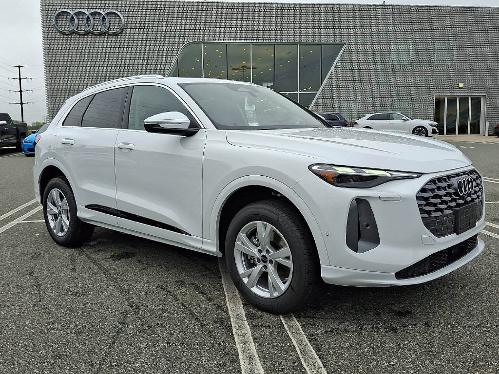 2026 Audi Q5 Premium