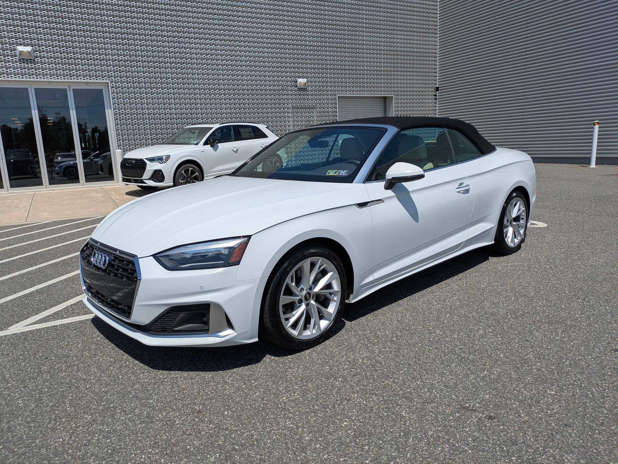 2022 Audi A5 45 Premium photo 3