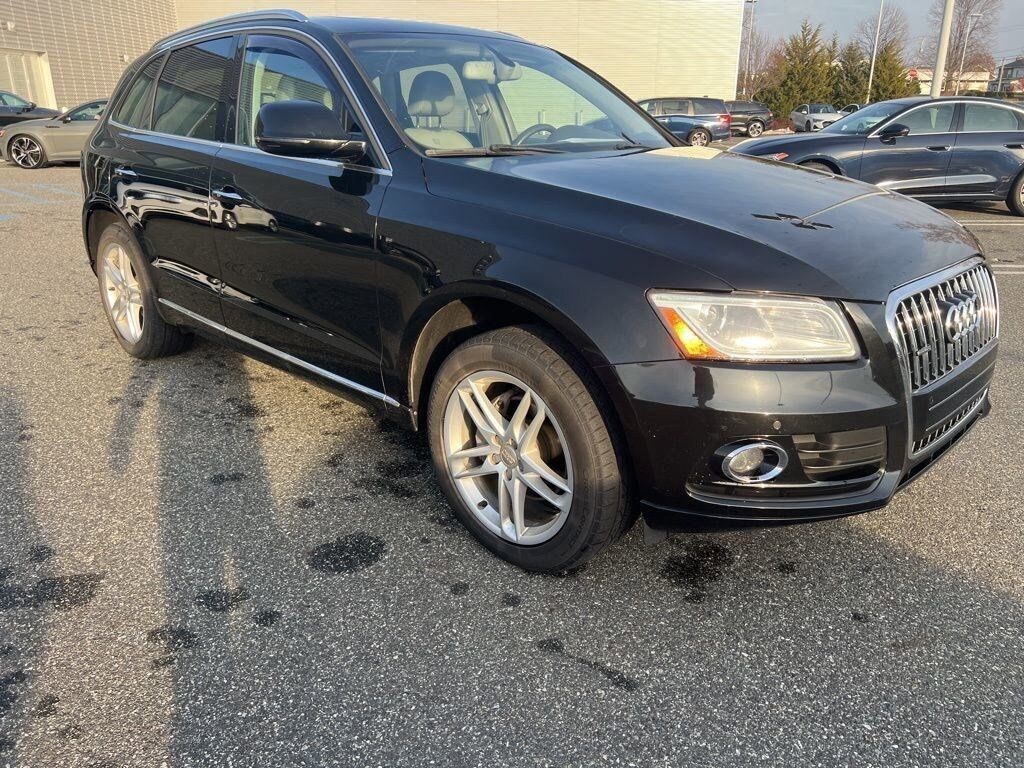 Used 2017 Audi Q5 2.0T Premium Plus SUV