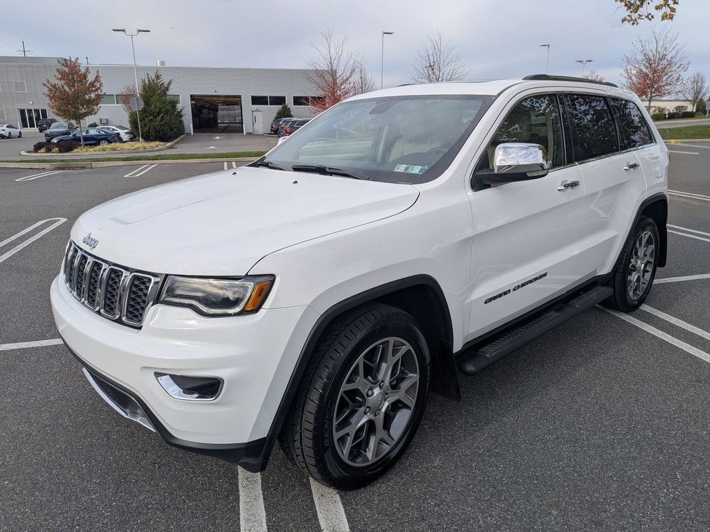 2020 Jeep Grand Cherokee Limited photo 3