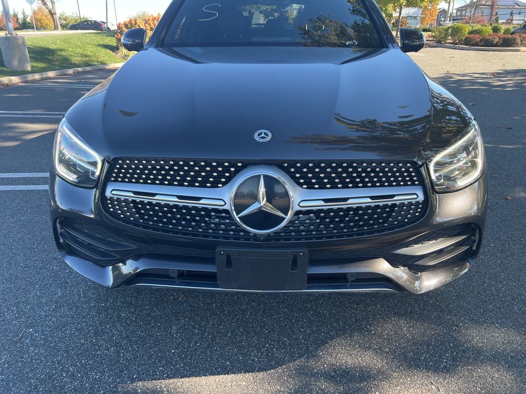 2022 Mercedes Benz GLC 300 4MATIC photo 2