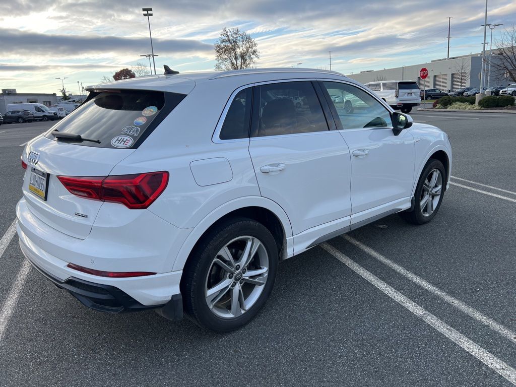 2020 Audi Q3 Premium S line photo 4