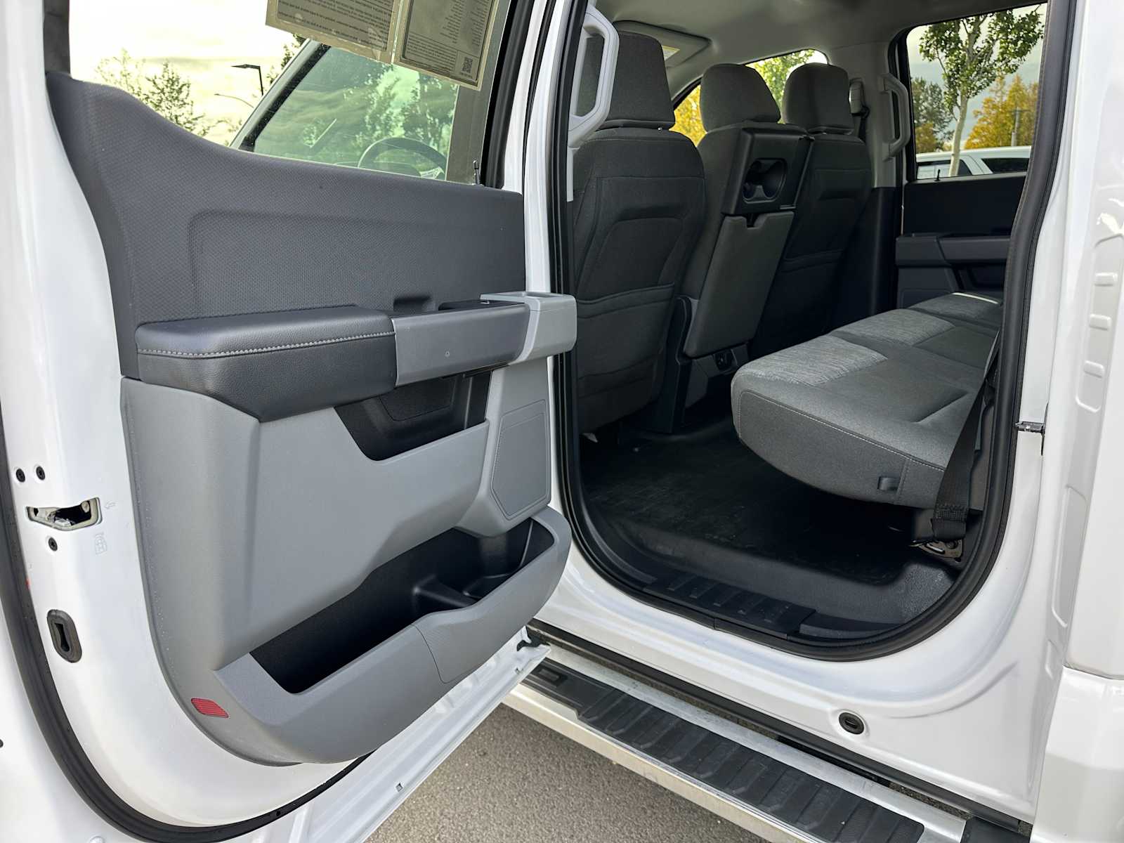 2023 Ford F-150 XL - Photo 15