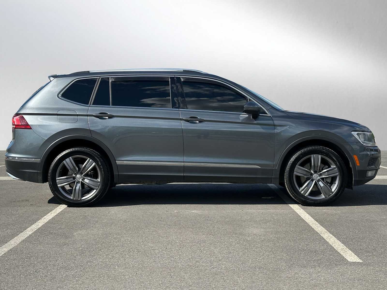 Used 2021 Volkswagen Tiguan SEL with VIN 3VV2B7AX2MM086651 for sale in Anchorage, AK