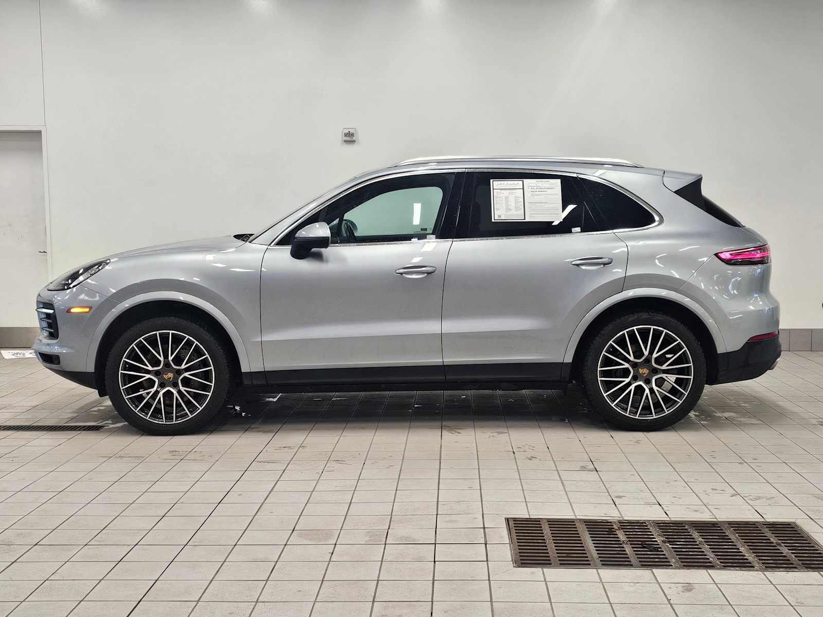 Used 2021 Porsche Cayenne S with VIN WP1AB2AY0MDA28005 for sale in Anchorage, AK