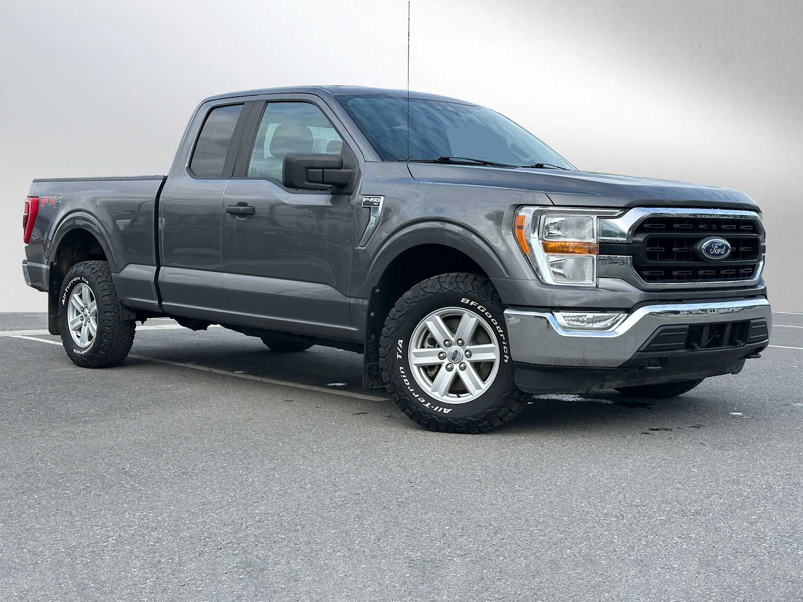2021 Ford F-150 XLT's photo