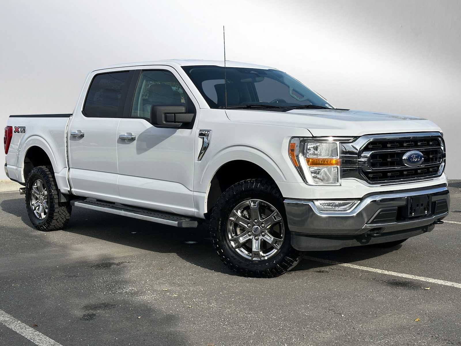 2023 Ford F-150 XL 4x4 SuperCrew 5-1/2 Box's photo