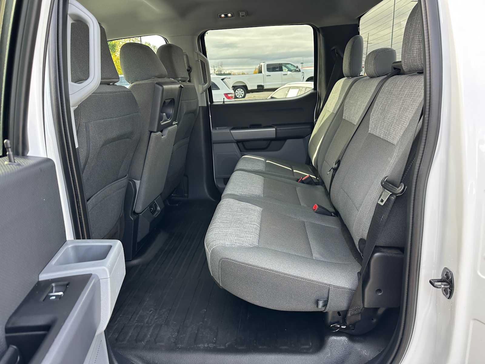 2023 Ford F-150 XL - Photo 16