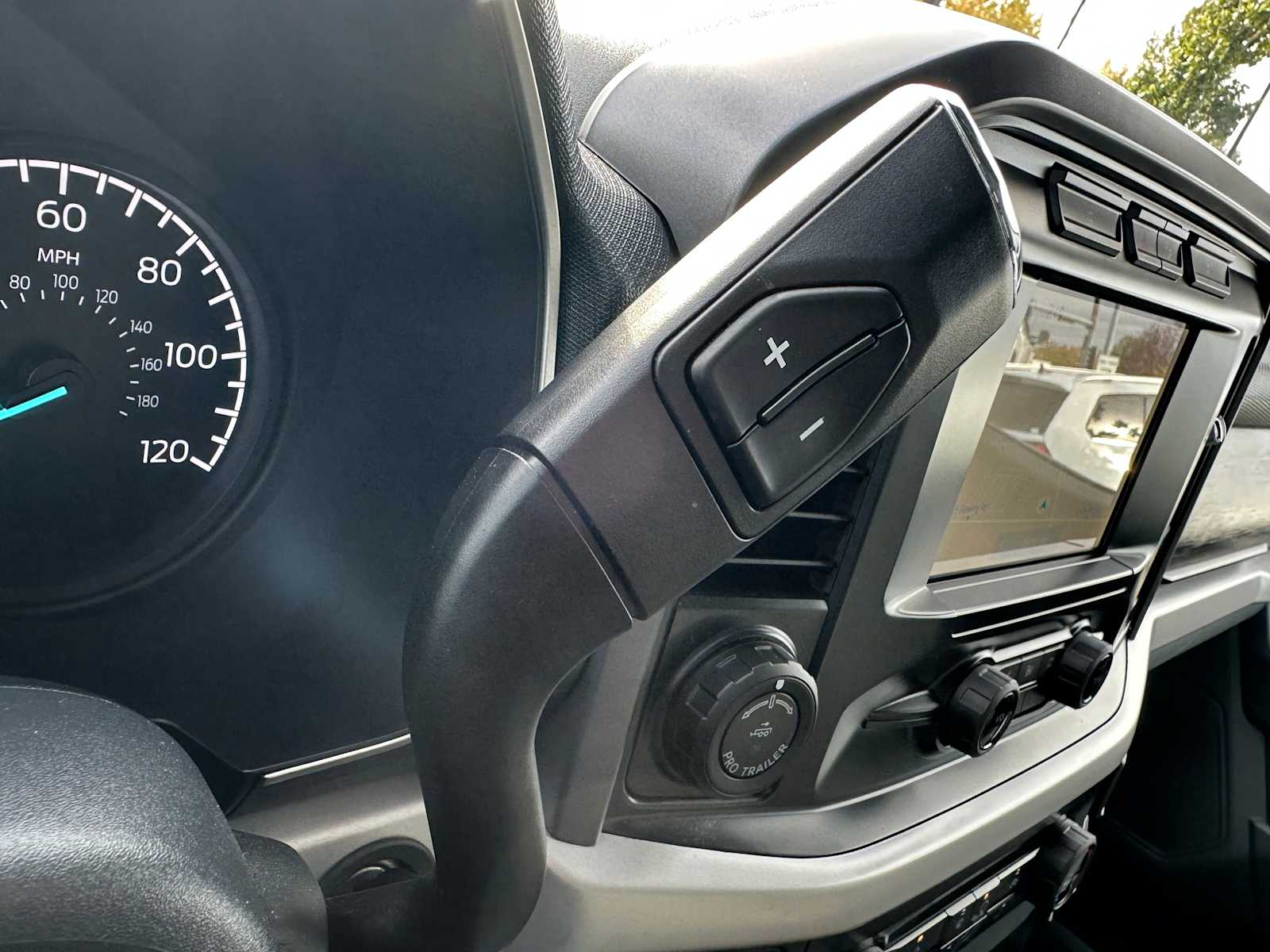 2023 Ford F-150 XL - Photo 38